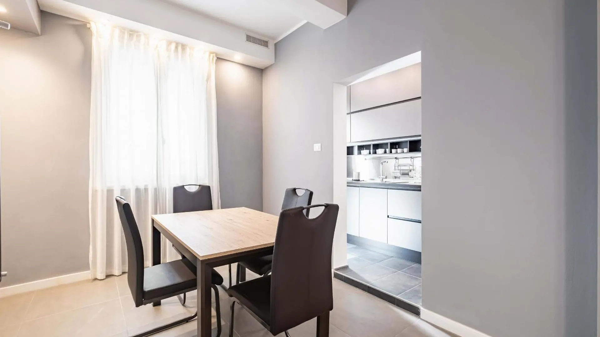 Modern Apartment - Pet Friendly - Basilica San Paolo-Colosseo Roma