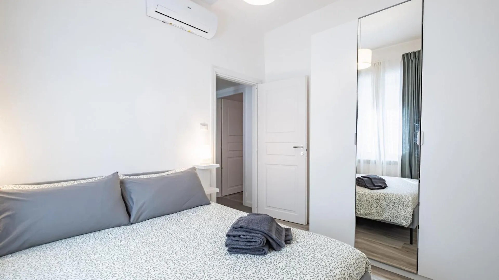 Modern Apartment - Pet Friendly - Basilica San Paolo-Colosseo Roma